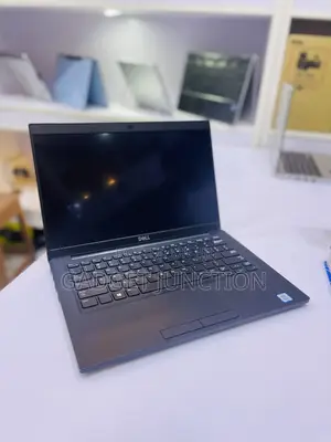 Laptop Dell Latitude 7390 8GB Intel Core I5 SSD 256GB