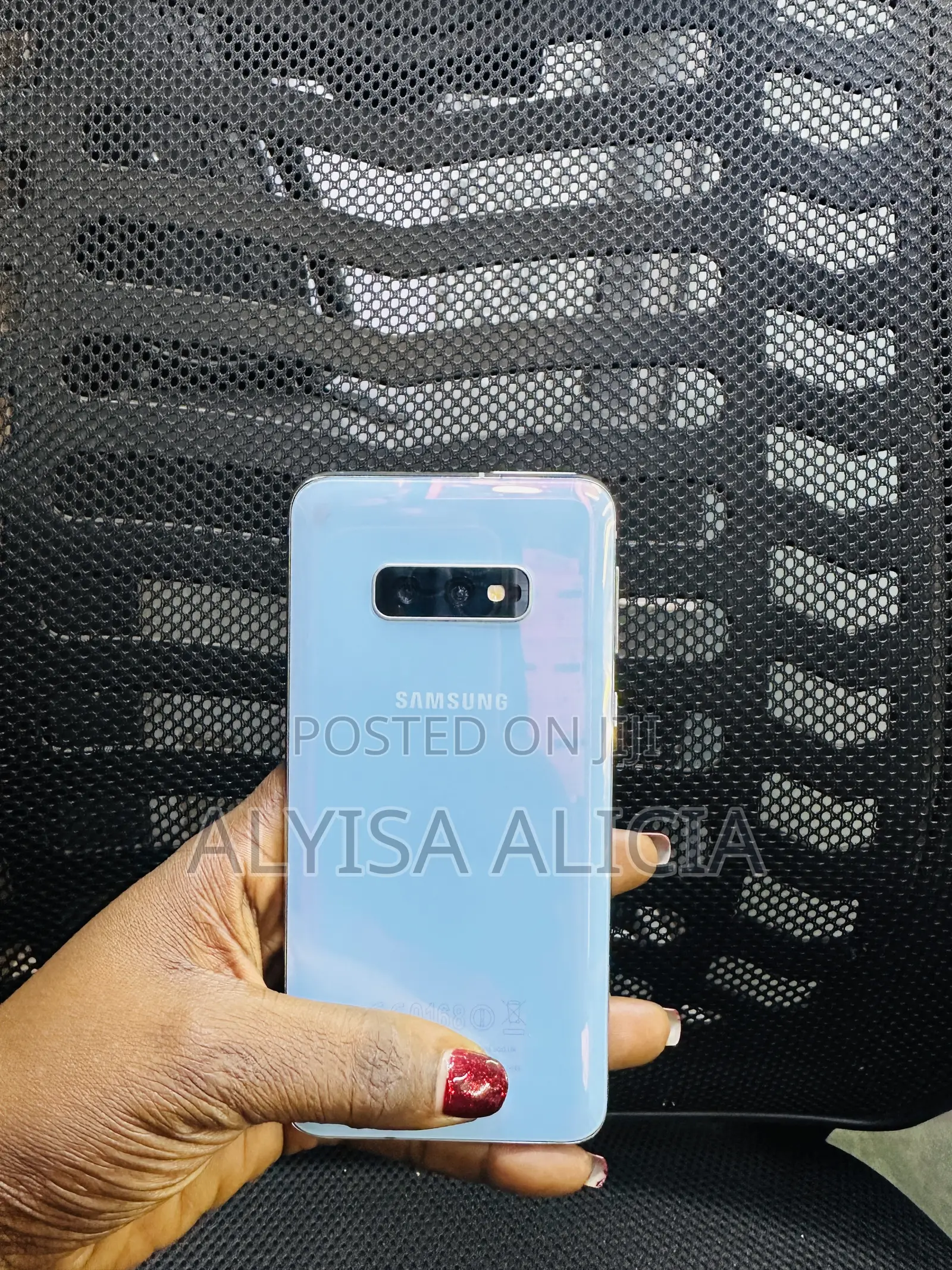 Samsung Galaxy S10e 128 GB White