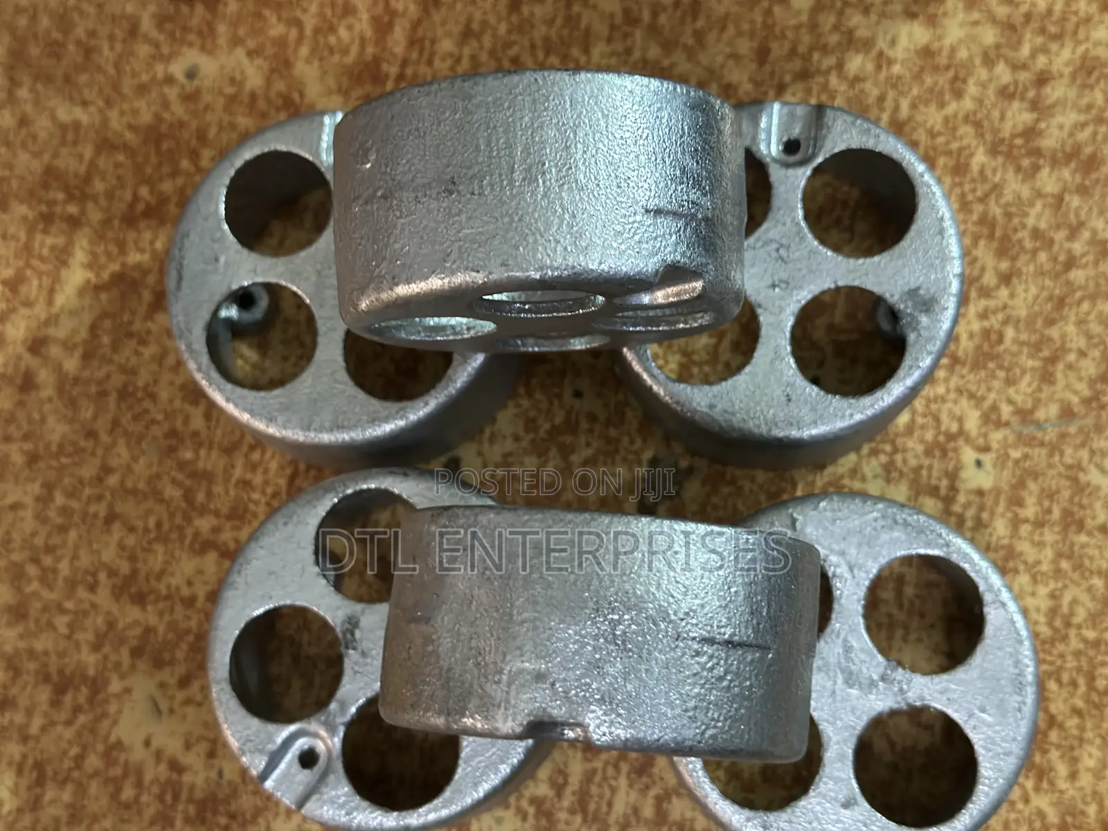 Galvanised Iron LOOPIN BOX