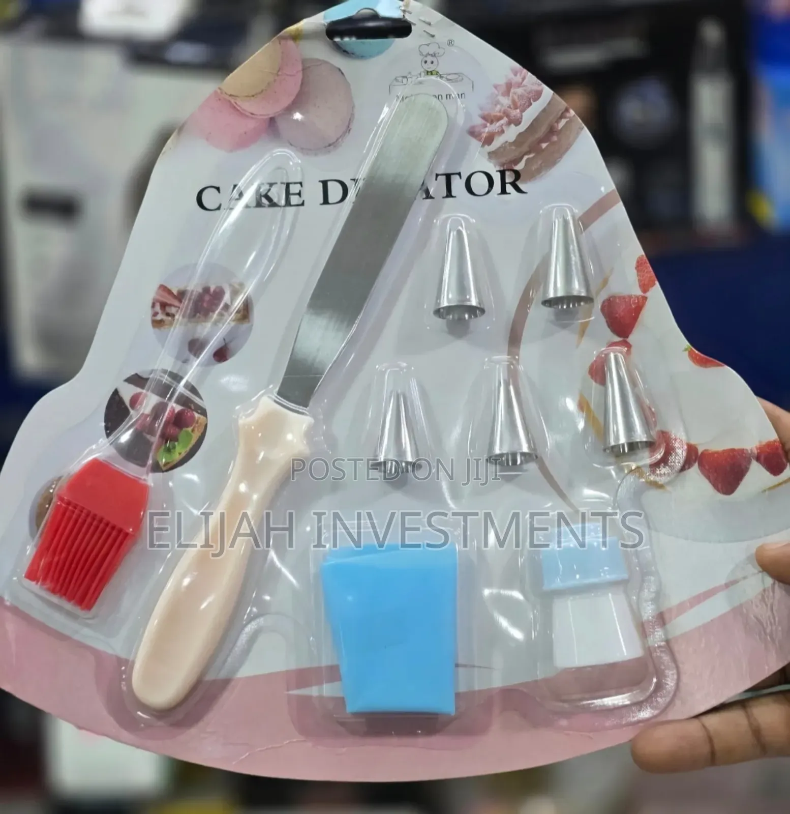 Stylish and Perfect Cake 6 PCS Cake Decorator