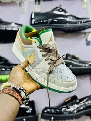 Accurate Sneakers