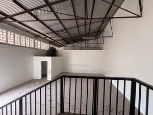 Warehouse for Rent 211sqms