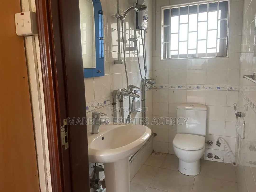 3bdrm Bungalow in Naguru, Central Division for rent