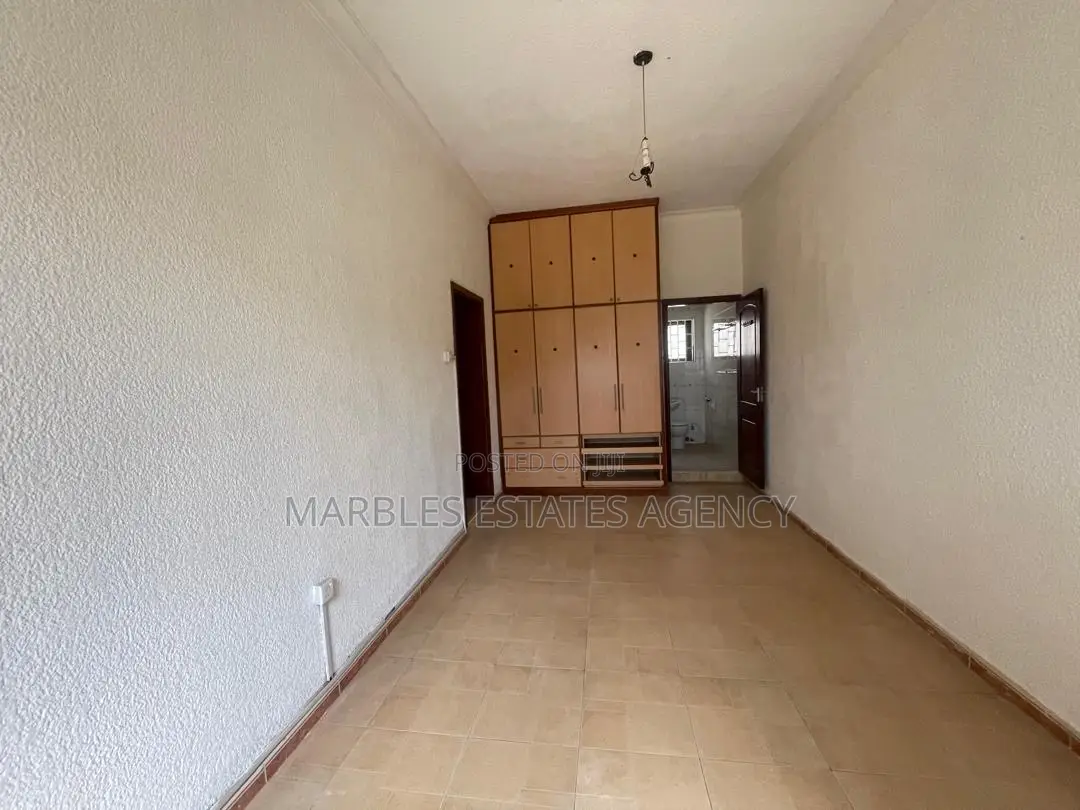 3bdrm Bungalow in Naguru, Central Division for rent