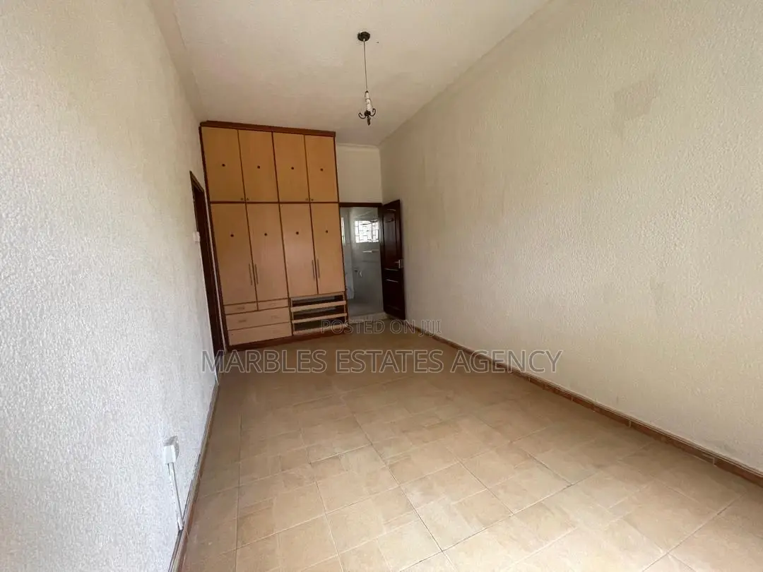 3bdrm Bungalow in Naguru, Central Division for rent