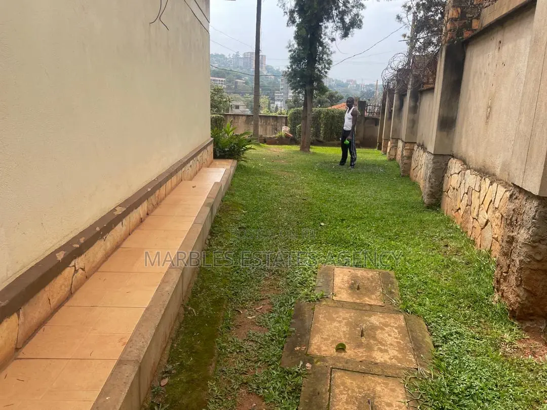 3bdrm Bungalow in Naguru, Central Division for rent