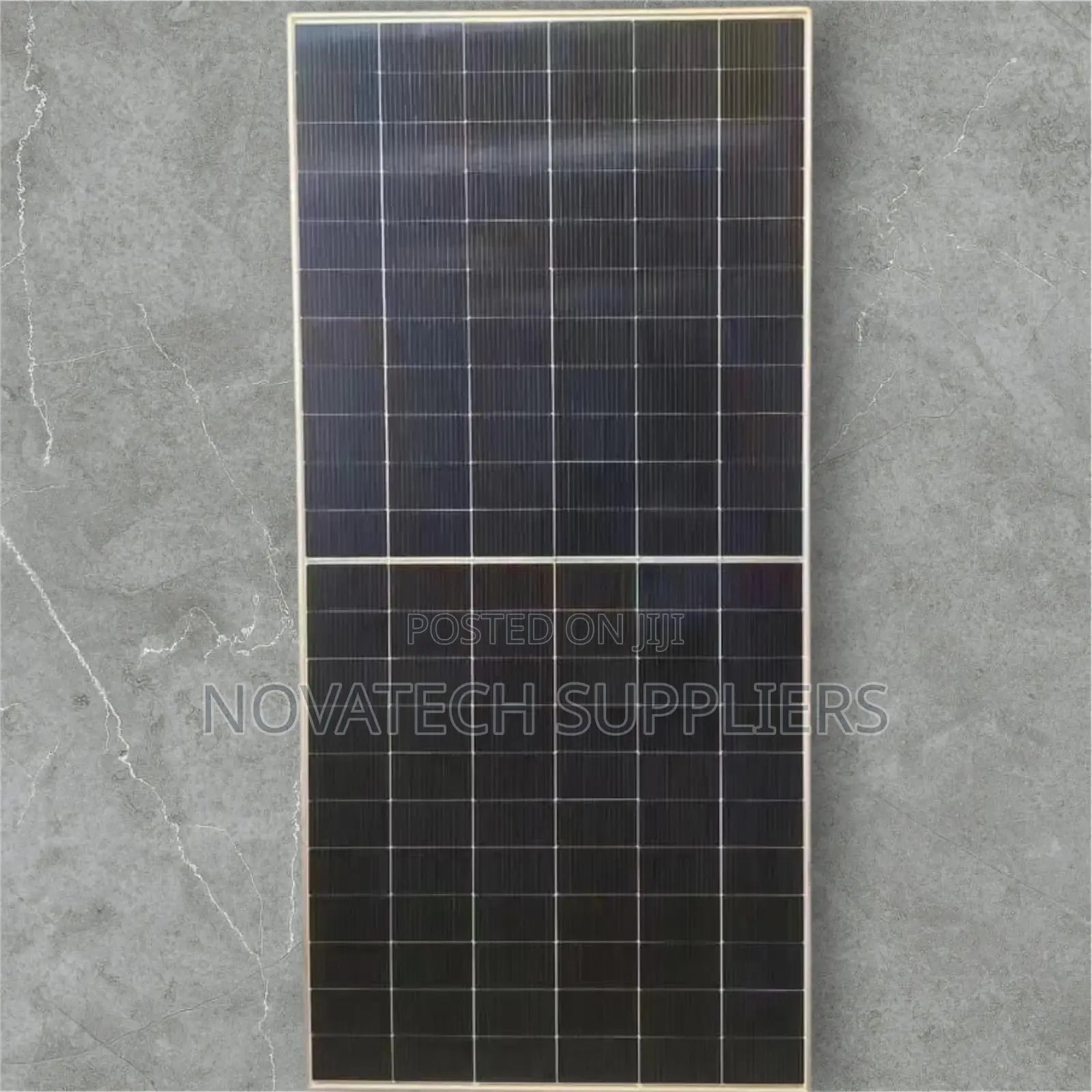 555W Mono Crystalline Solar Panels Quanta
