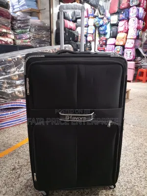 D Favor Clothes Suitcases in Medium Size