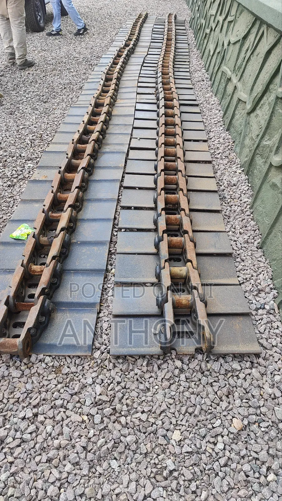 Jcb, 205, 215 Truck Chain, Tips, Idlers, Filters,Sprockets.