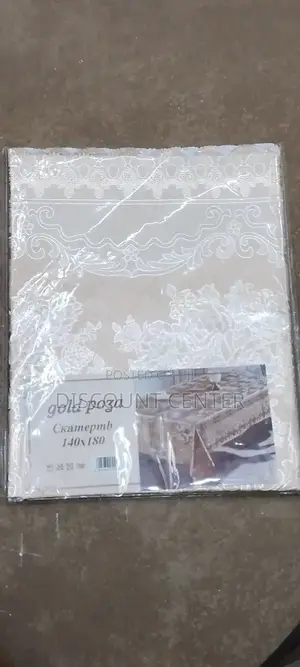 Table Cloth 6 Seater Dinning Table