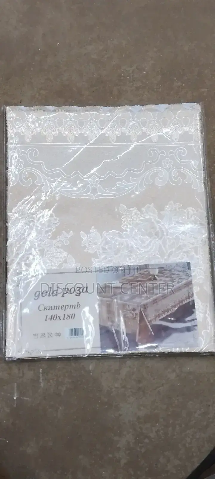 Table Cloth 6 Seater Dinning Table