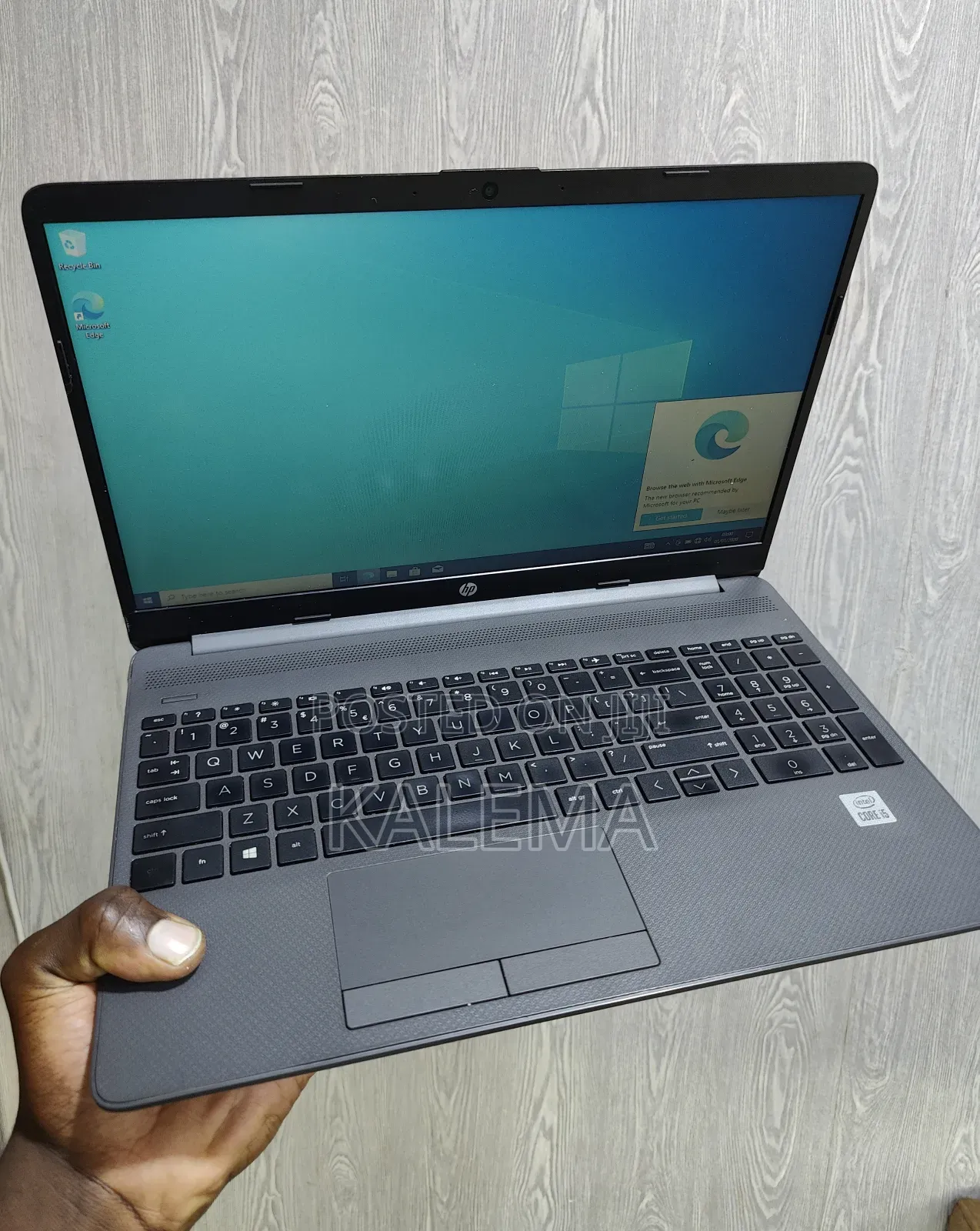 Laptop HP 250 G8 8GB Intel Core I5 HDD+SSD 256GB