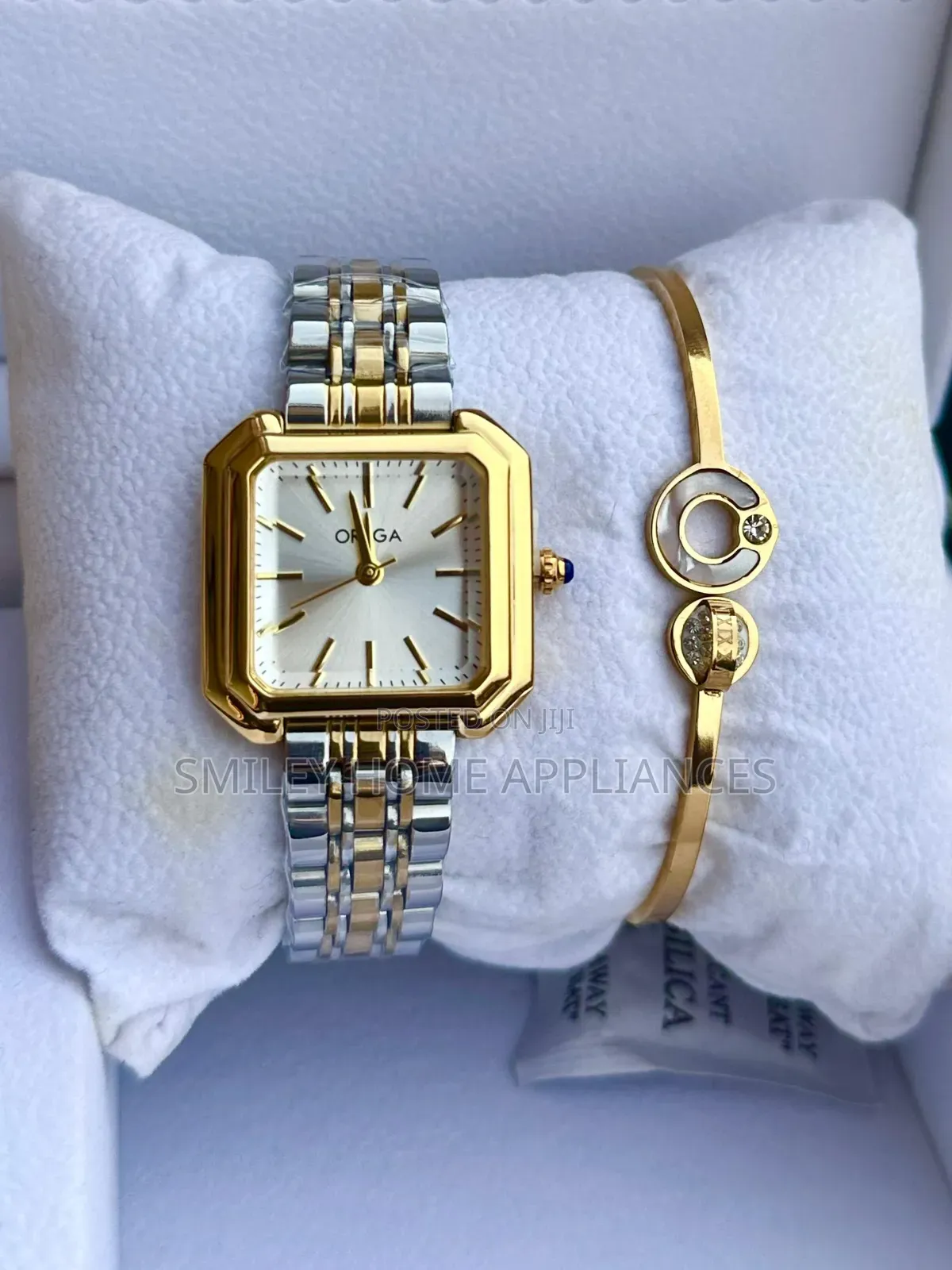 Women's Orsga Gift Box Watch With a Bracelet New Edition