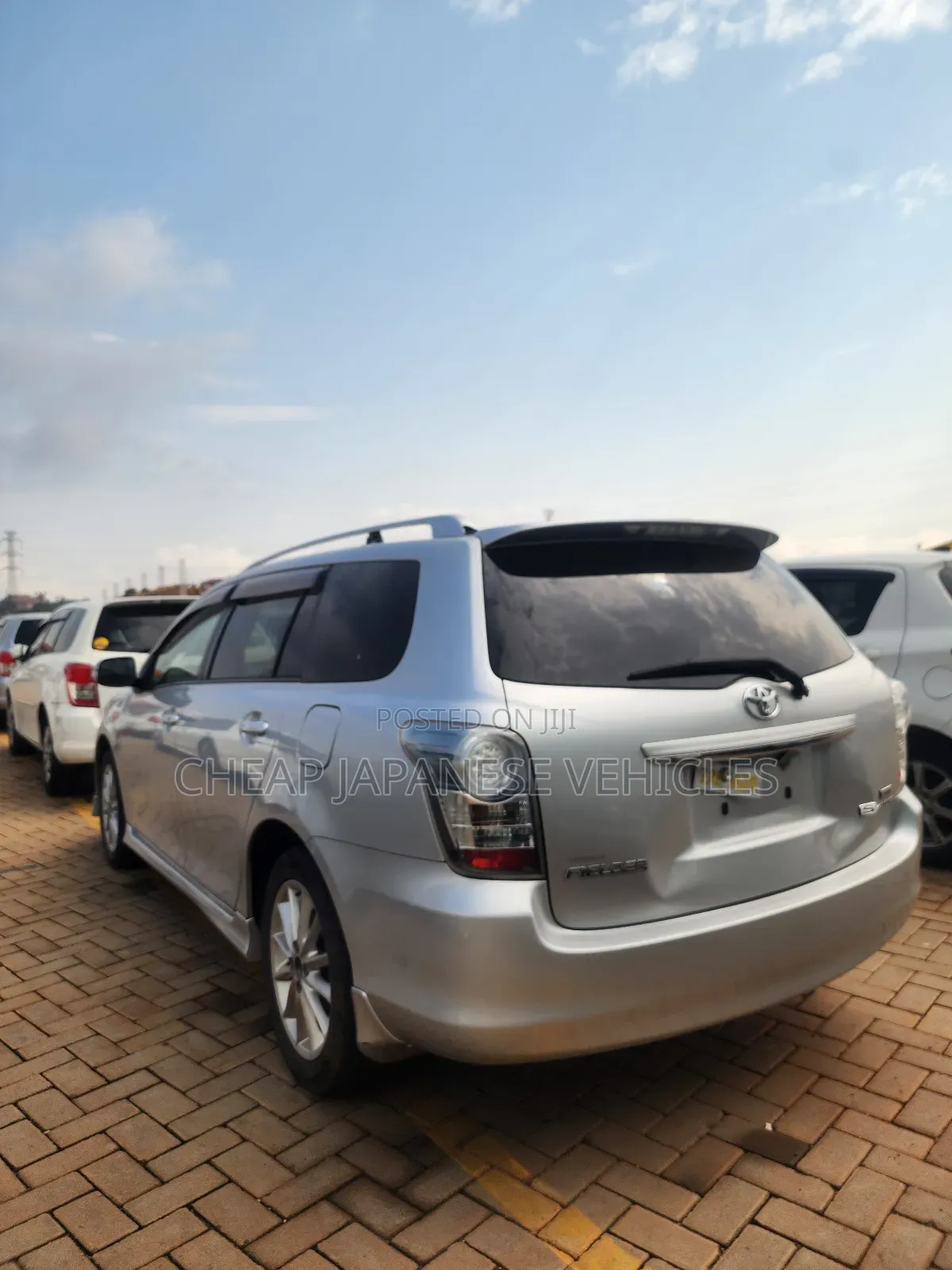 Toyota Corolla Fielder 1.8 Petrol FWD 2012 Silver