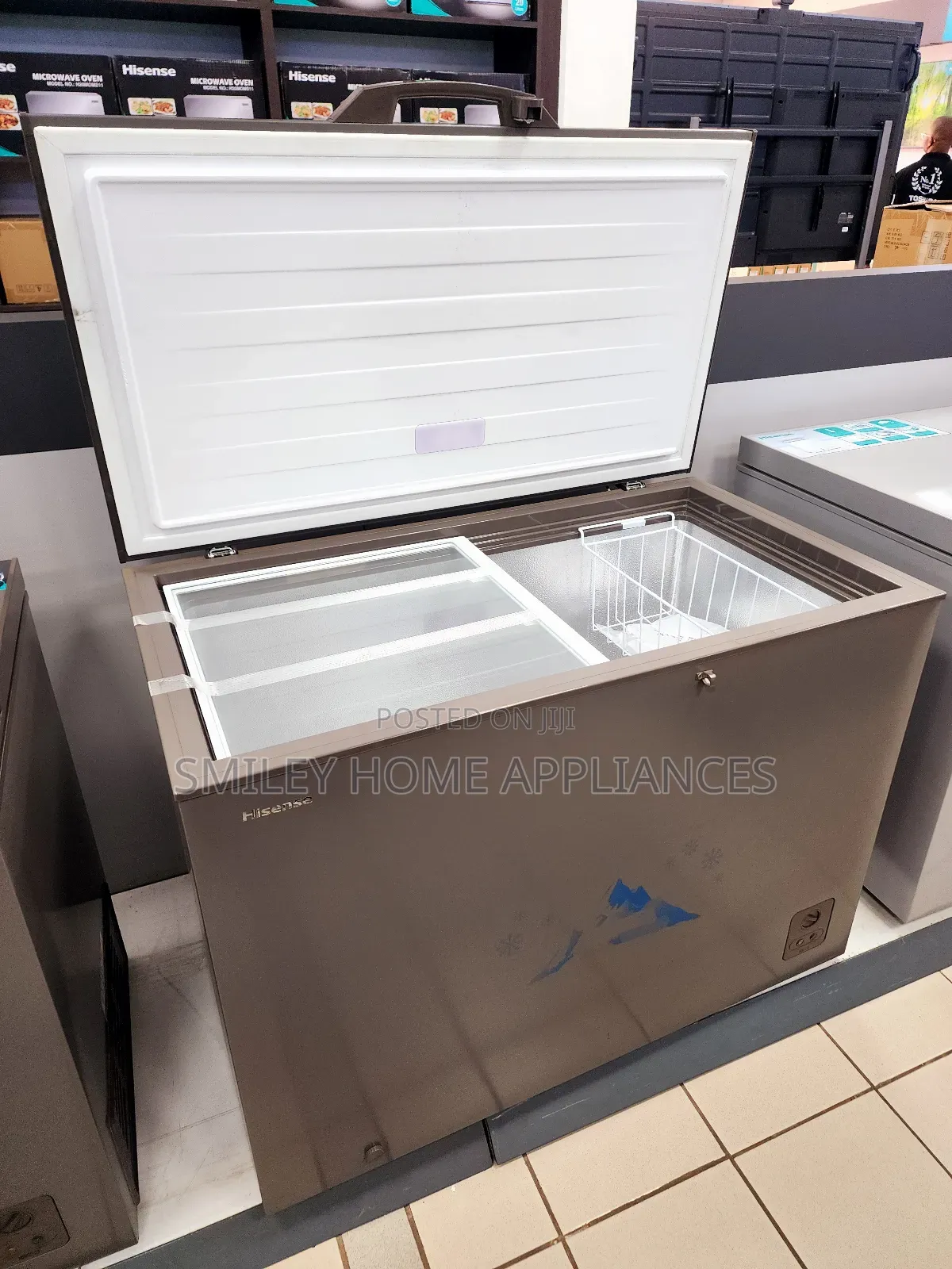 400ltrs Hisense Deep Freezer