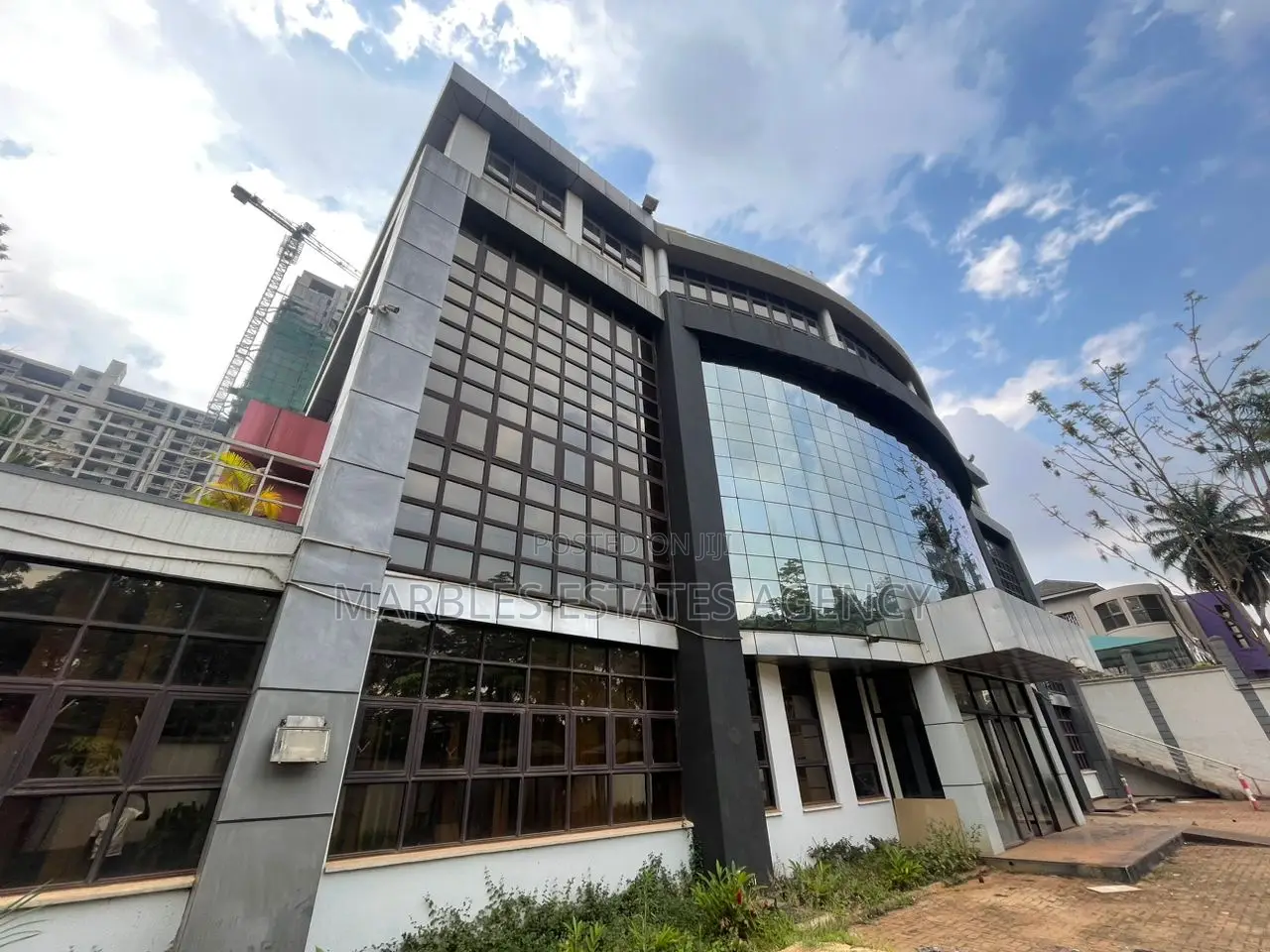 Office Space for Rent 2900sqms