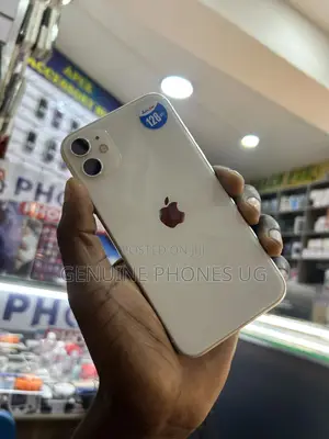 Photo - Apple iPhone 11 128 GB White