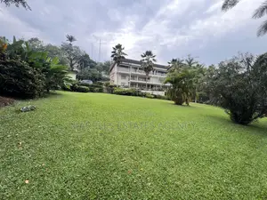 3bdrm Block of Flats in Kololo, Central Division for sale