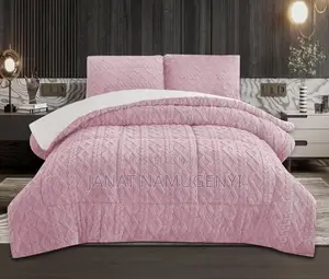 Tufted Duvets Available in Different Colors