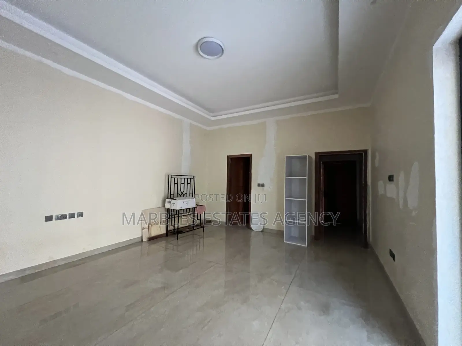 5bdrm Townhouse/Terrace in Kololo, Central Division for sale
