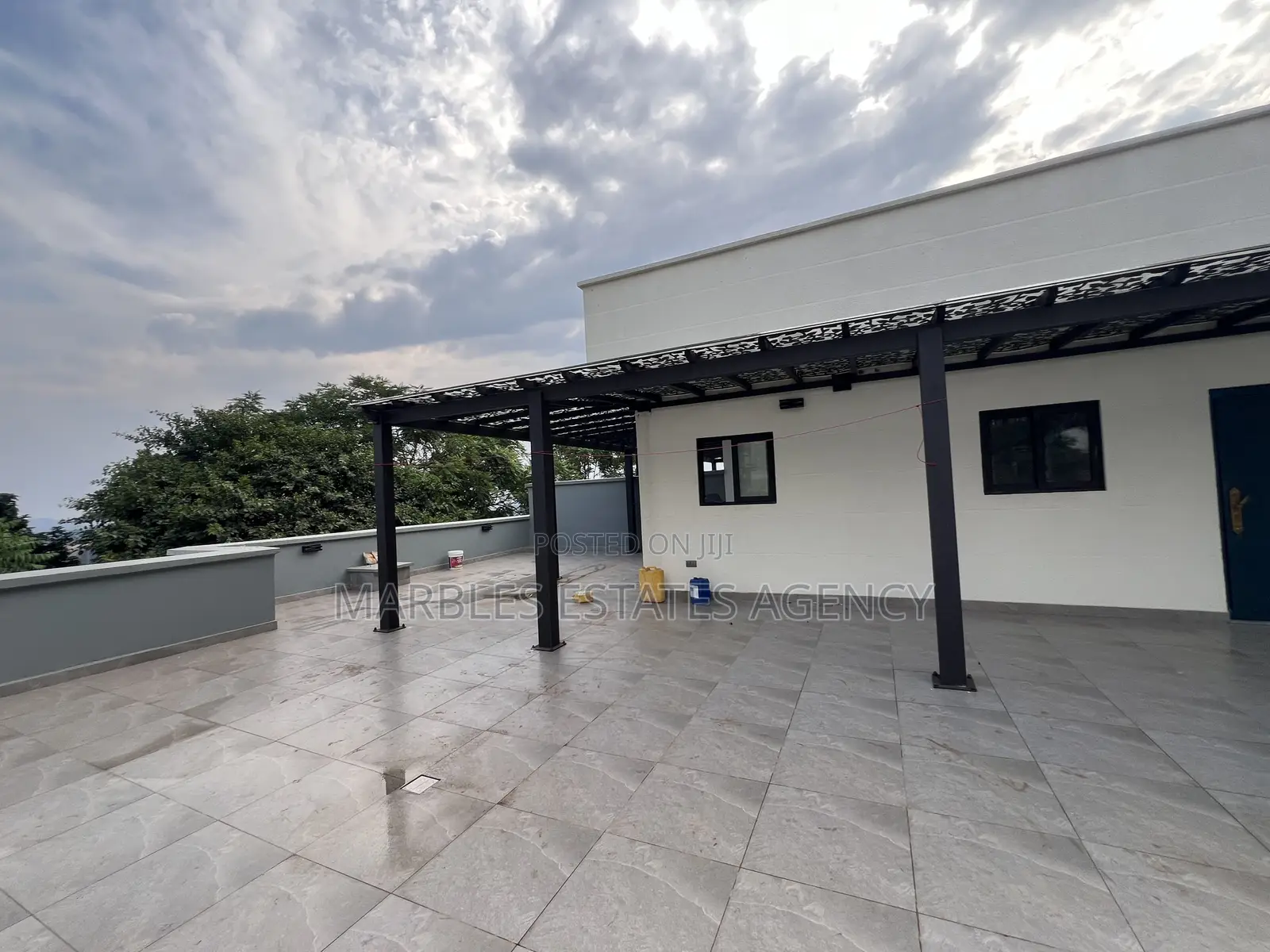 5bdrm Townhouse/Terrace in Kololo, Central Division for sale