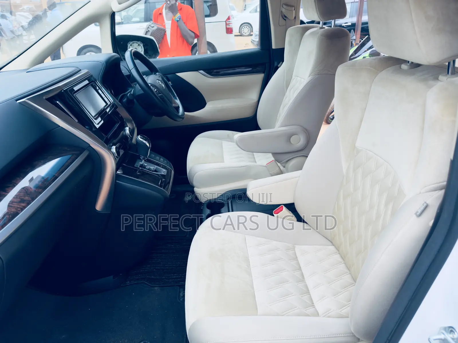 Toyota Alphard 2.5 Petrol AWD 2019 White