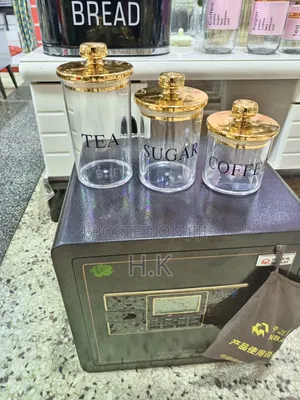 Clear Glass Canisters With Gold Lids