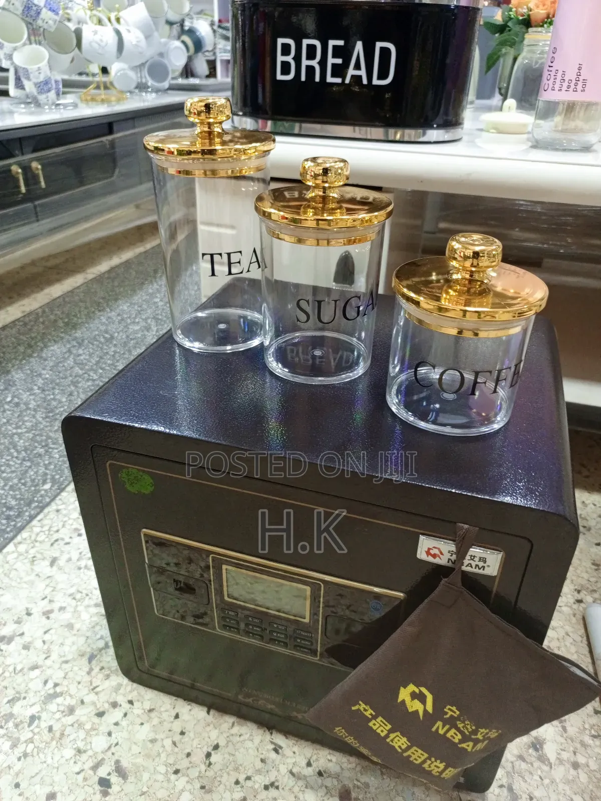 Clear Glass Canisters With Gold Lids