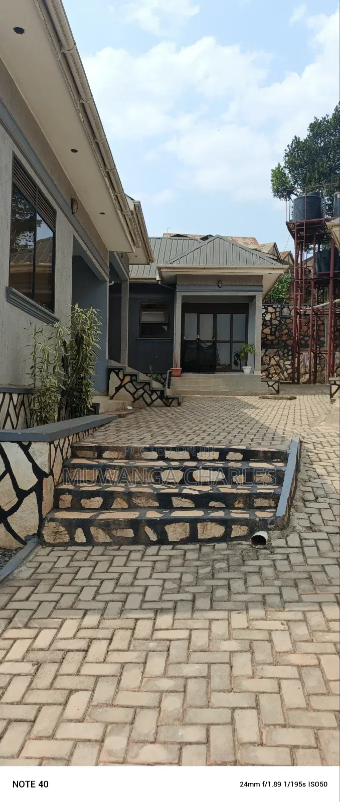 3bdrm Bungalow in Fs Properties Ltd, Kawempe for sale