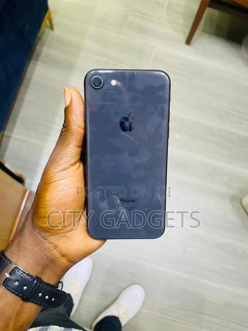 Apple iPhone 8 64 GB Black