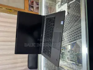 Laptop Dell Latitude 7400 16GB Intel Core I7 SSD 256GB