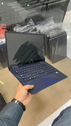 Laptop HP Dragonfly G2 8GB Intel Core I5 SSD 256GB