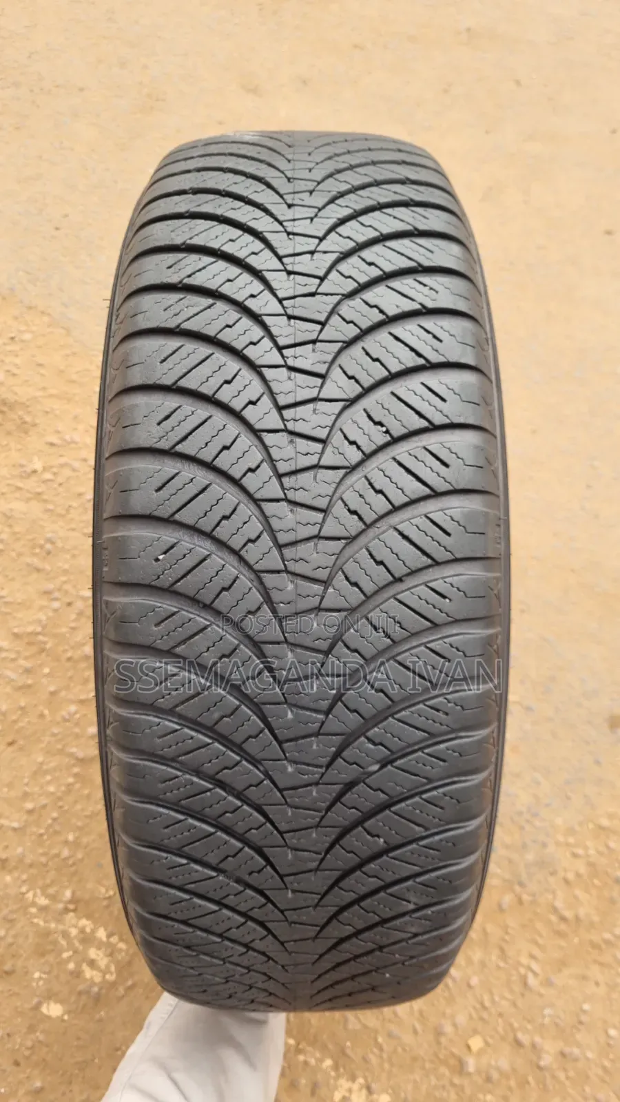 225/60r17 99h All Season Dunlop Foreight Used Tyres