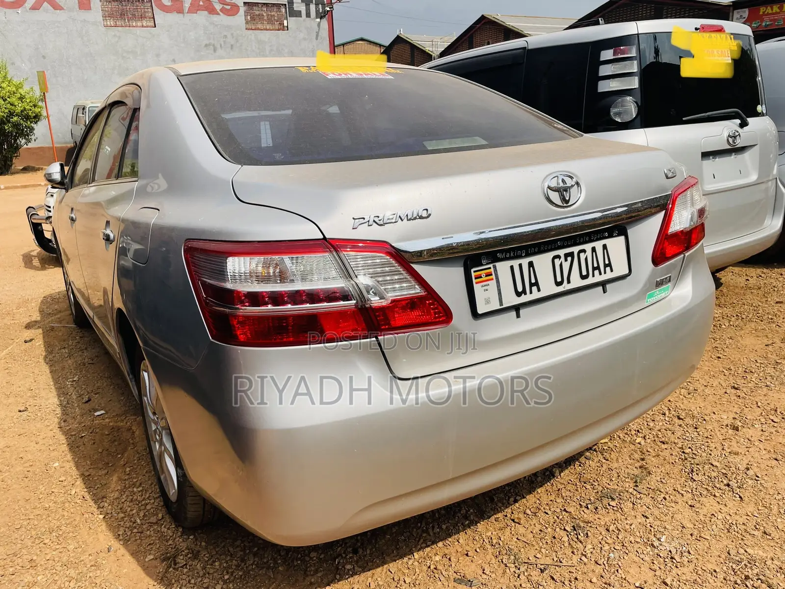 Toyota Premio 2010 Silver
