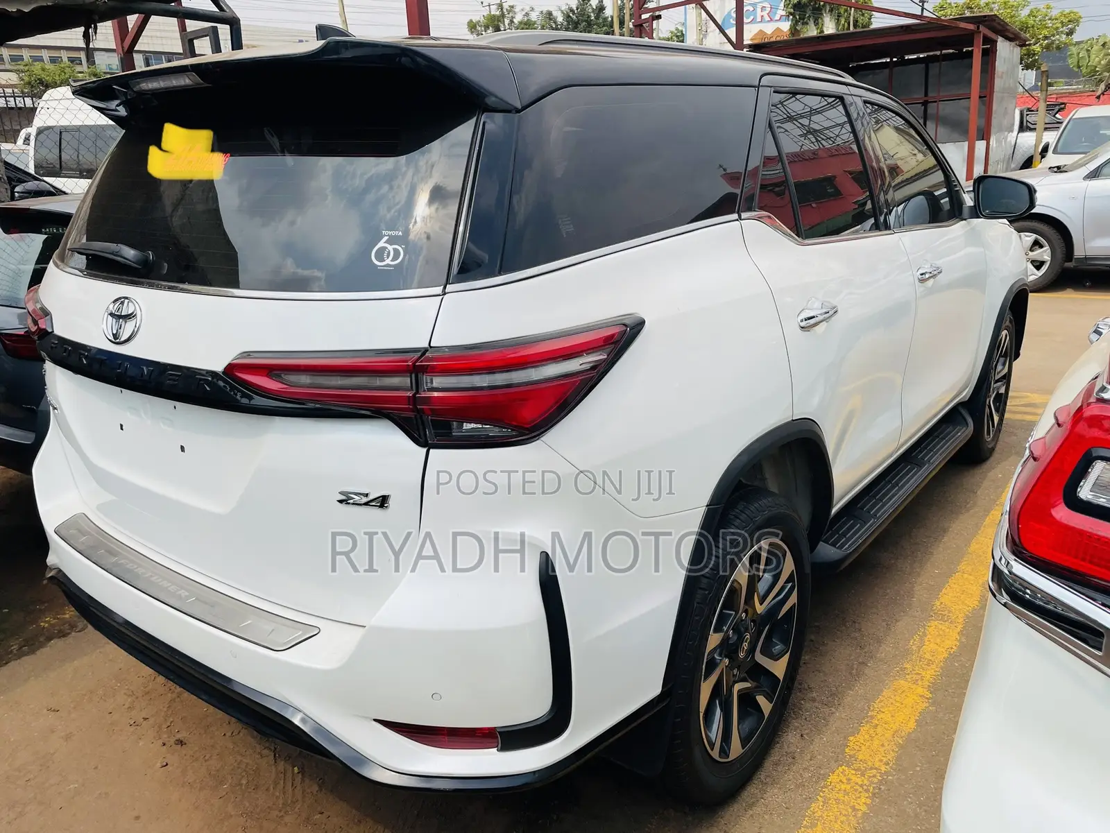 Toyota Fortuner 2.8 D RWD 2020 White