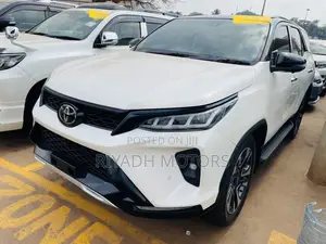 Toyota Fortuner 2.8 D RWD 2020 White