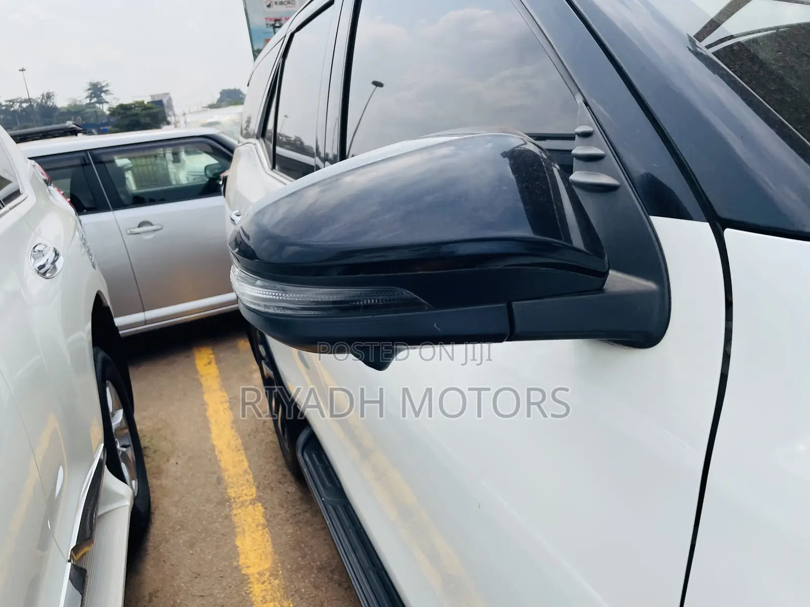 Toyota Fortuner 2.8 D RWD 2020 White