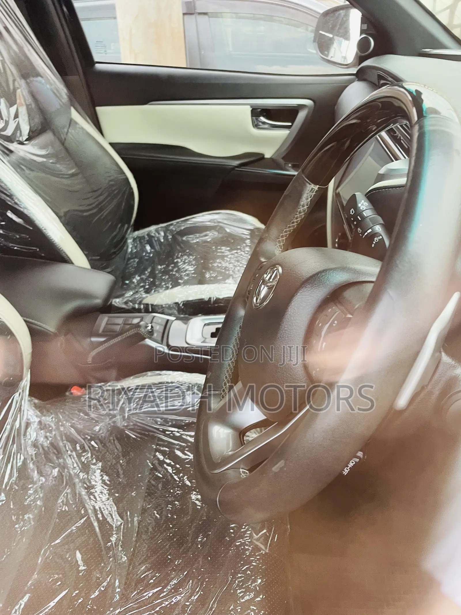 Toyota Fortuner 2.8 D RWD 2020 White