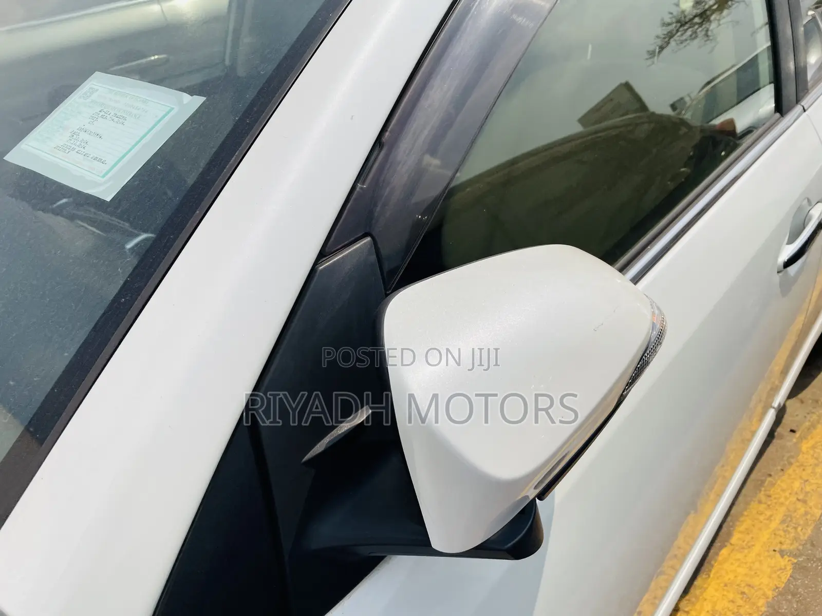 Toyota Premio 1.8 FWD 2019 White