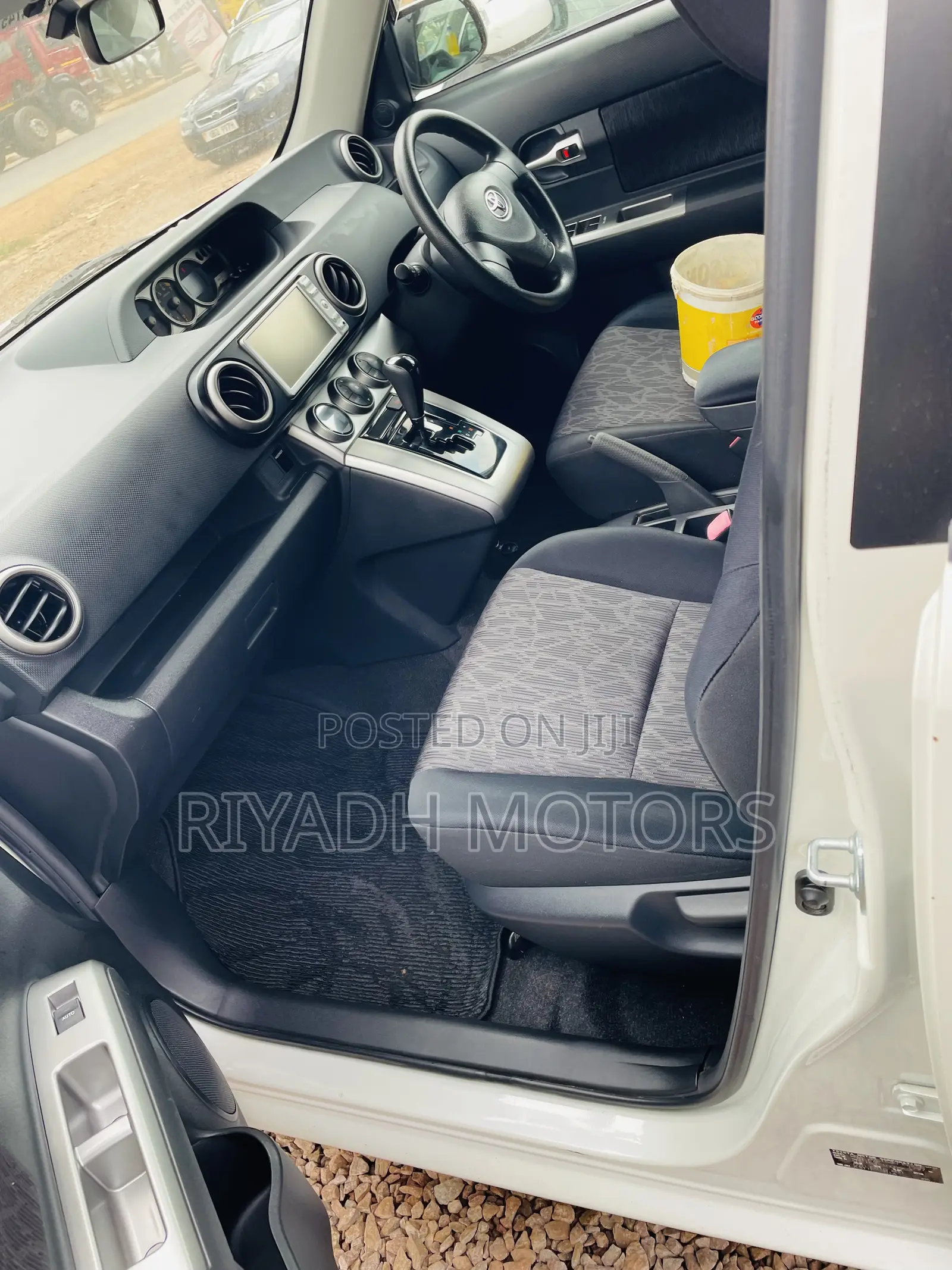 Toyota Rumion 1.5 FWD 2021 White