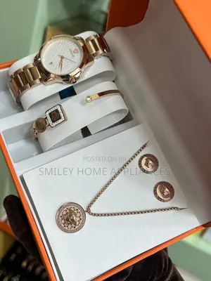 Original Versace Women's Wrist Watch