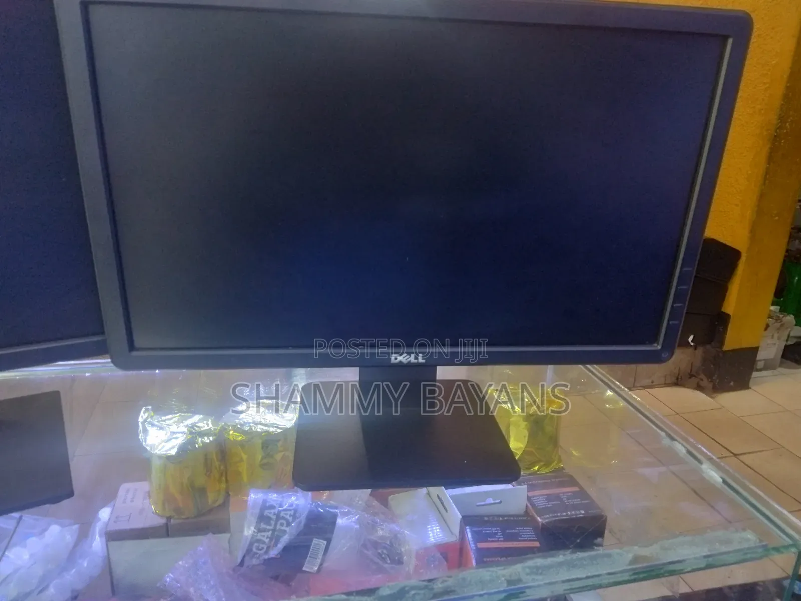 Computer Monitor 19 Wide