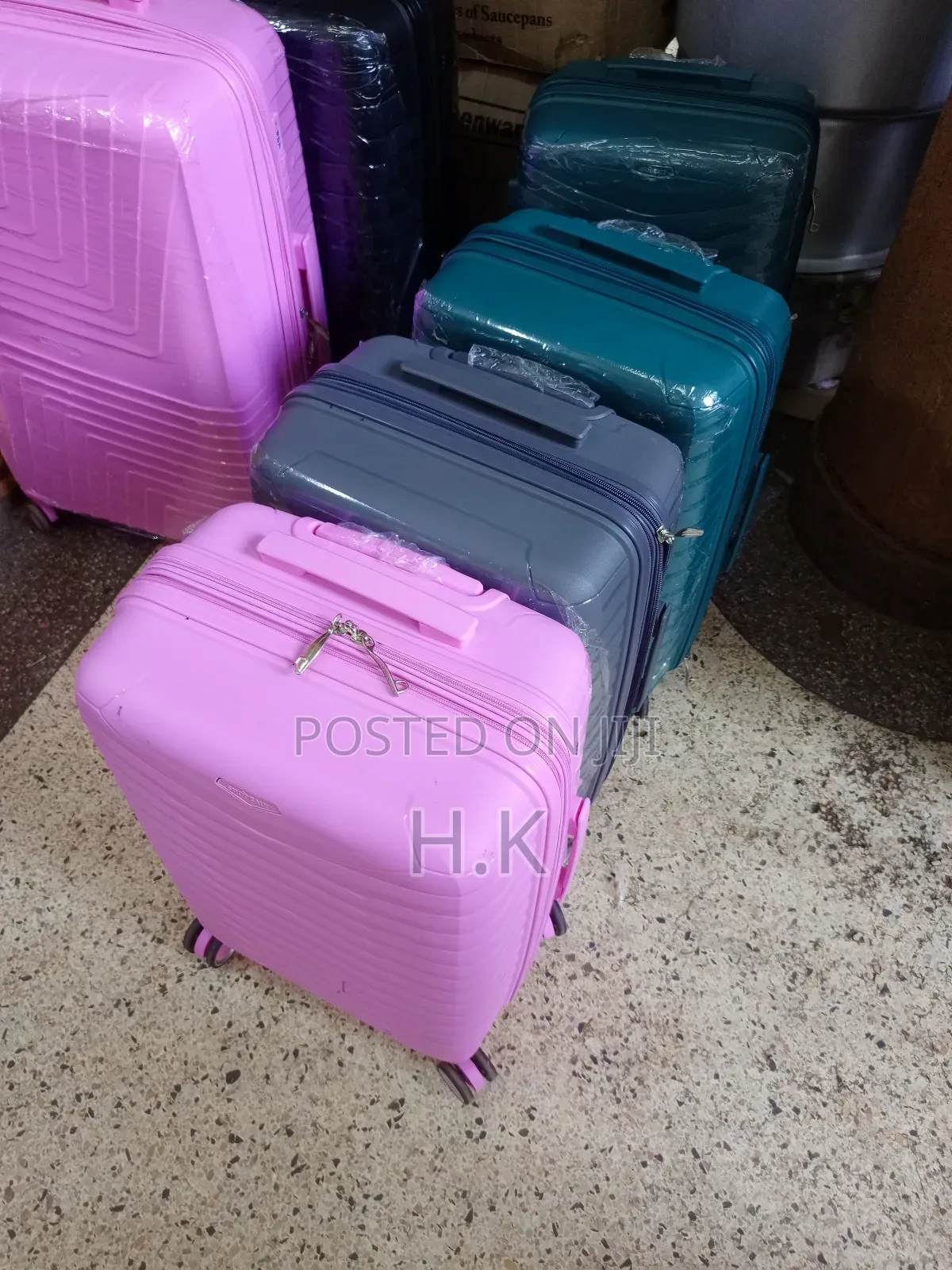Teal Hard-Shell Suitcase (Four Wheels Retractable Handle).