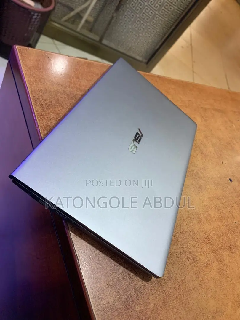 New Laptop Asus Zenbook 14 UX434 8GB AMD Ryzen 5 SSD 512GB