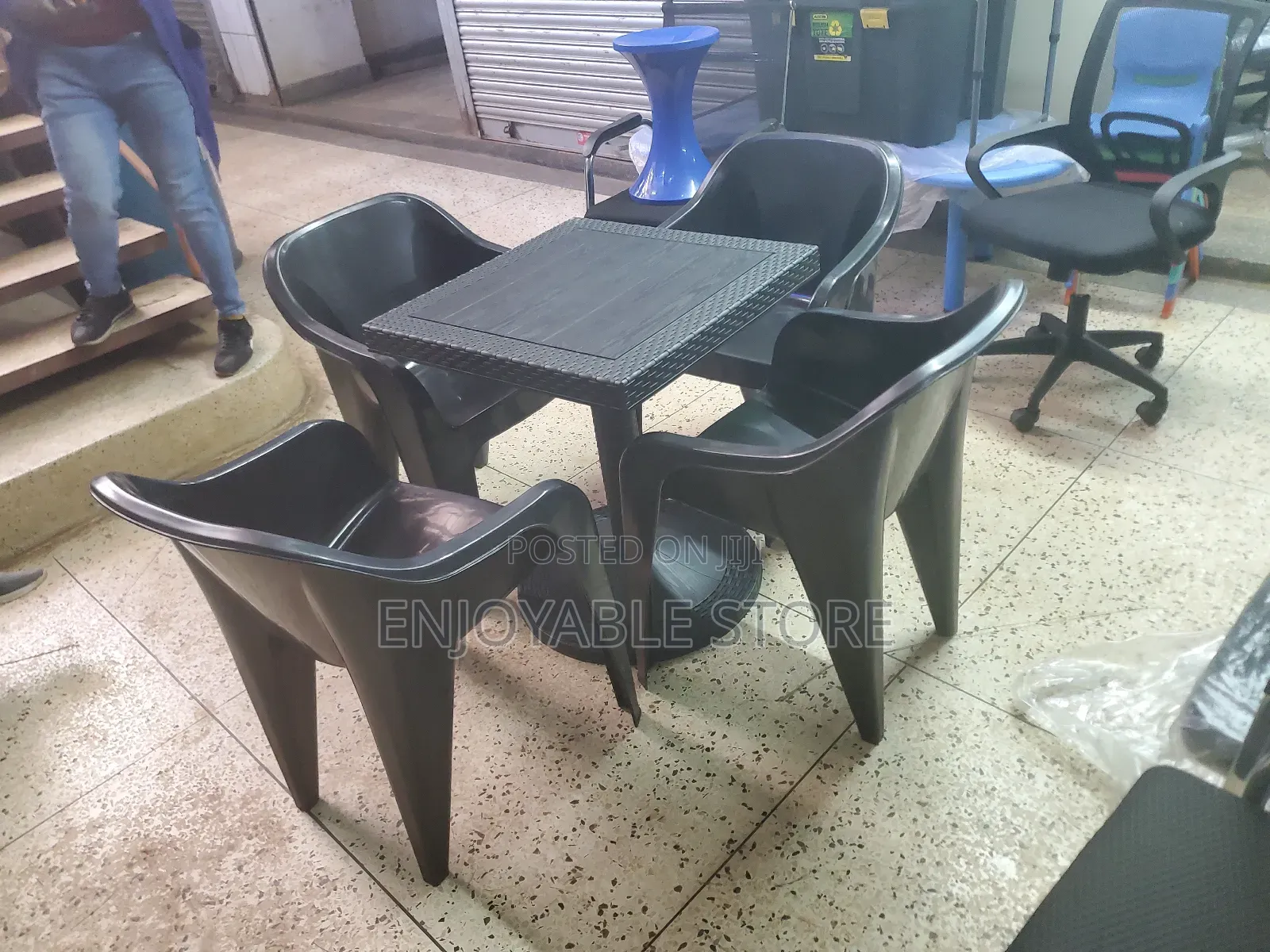 Every Plastic Chairs and Table for Hotel,Garden,Restaurant/