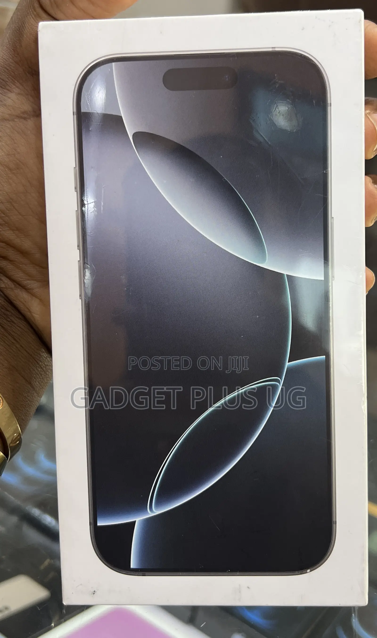 New Apple iPhone 16 Pro Max 256 GB Gold
