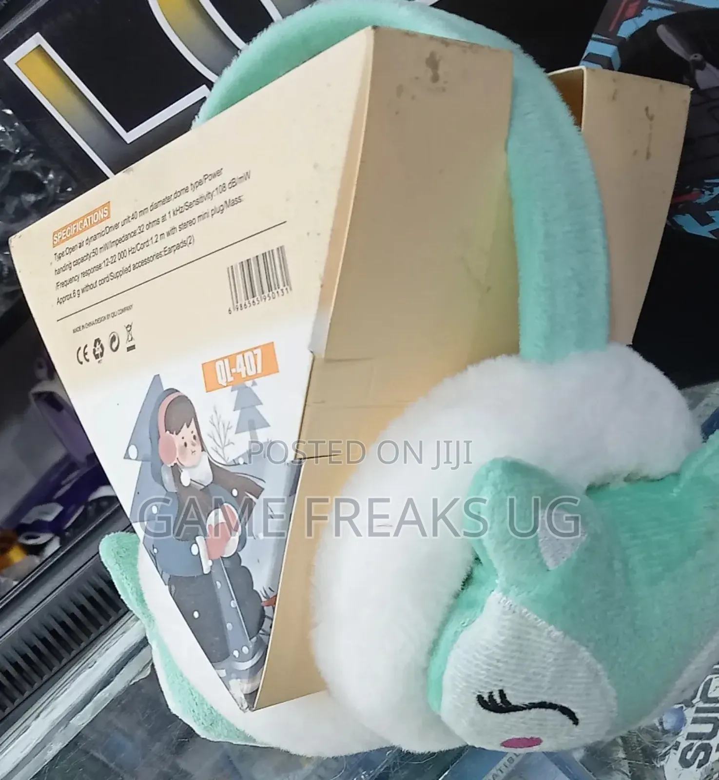 Earmuff Headphones