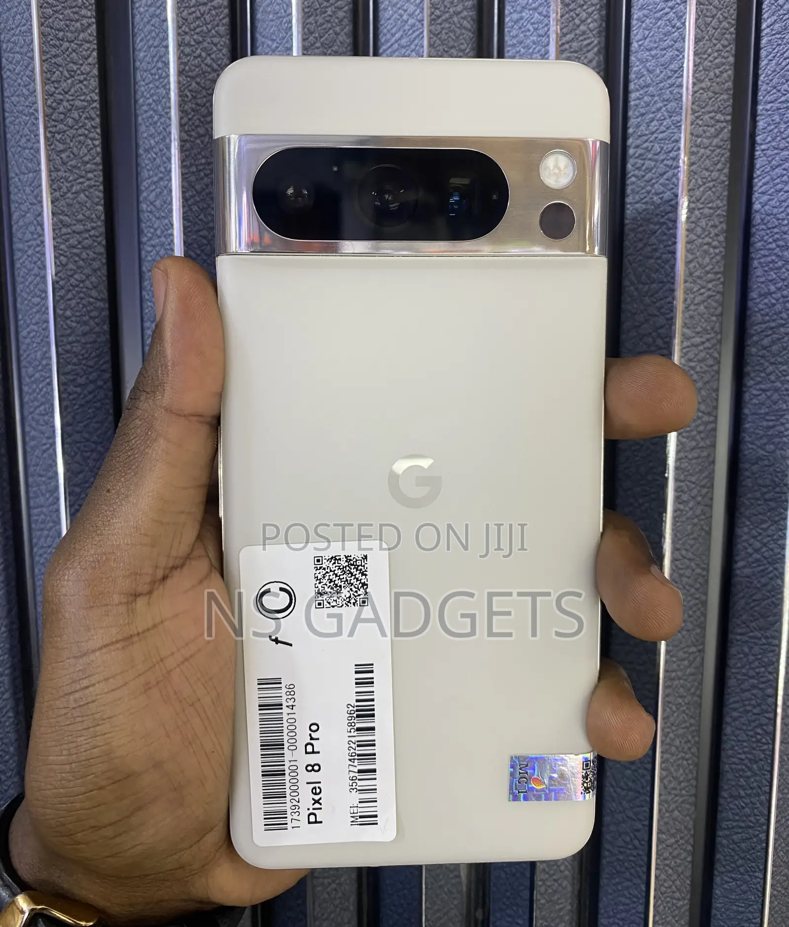 Google Pixel 8 Pro 128 GB Gold