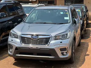 Photo - Subaru Forester 2019 Silver