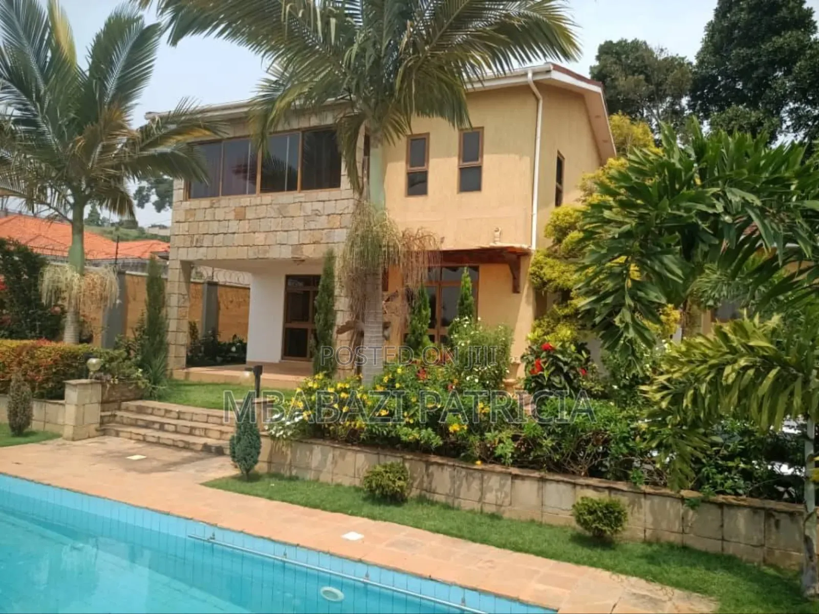 4bdrm House in Bwebajja Entebbe, Kawempe for sale